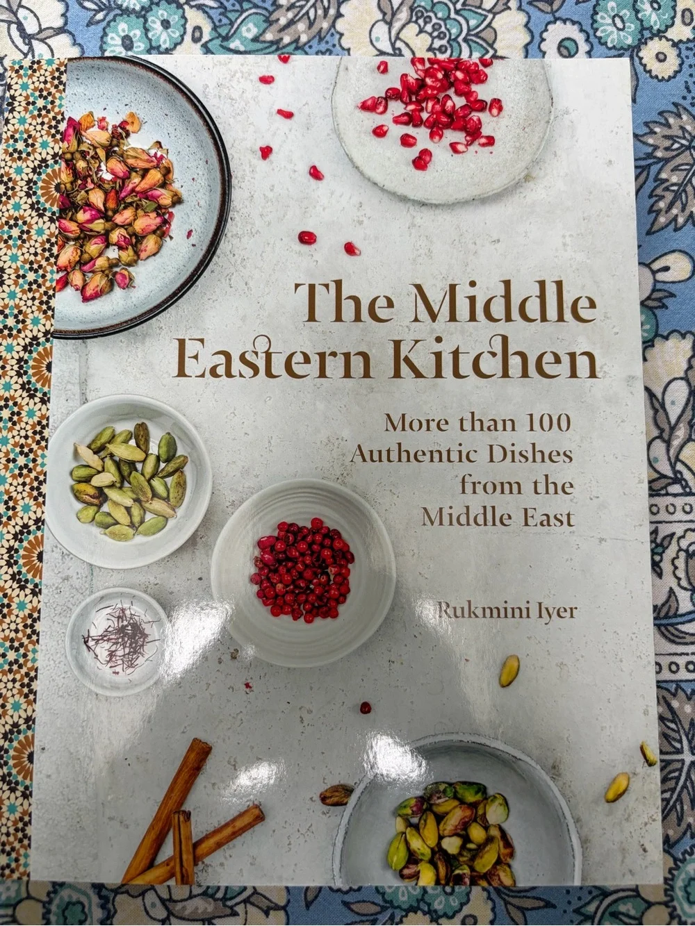 The Middle Eastern Kitchen Cookbook by - Rimini Iyer